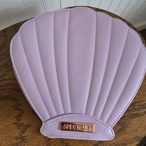 Spectrum Lavender Shell Makeup Brush Holder Zip Closure Whimsical Beachy